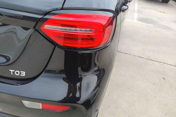 Used Leapmotor T03 2021 400 Luxury Edition Right Rear Taillight