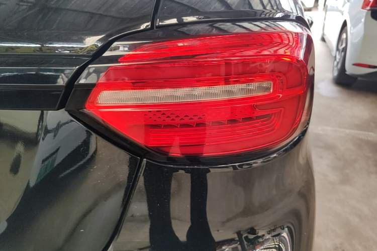 Used Leapmotor T03 2021 400 Comfort Edition Right Rear Taillight