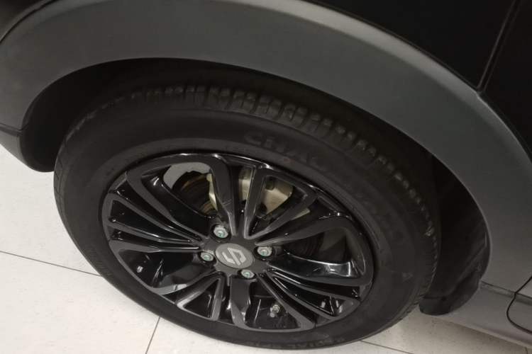 Used Leapmotor T03 2021 400 Luxury Edition Right Rear Wheel Hub
