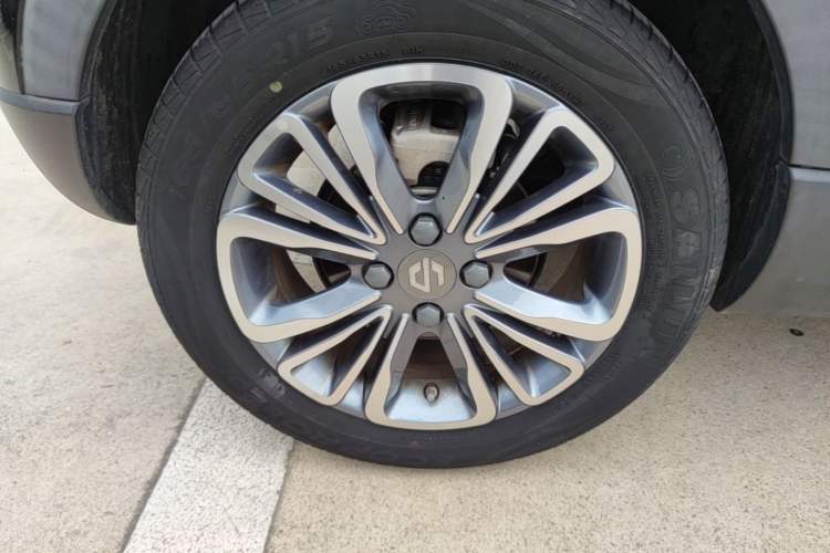 Used Leapmotor T03 2021 400 Luxury Edition Right Rear Wheel Hub
