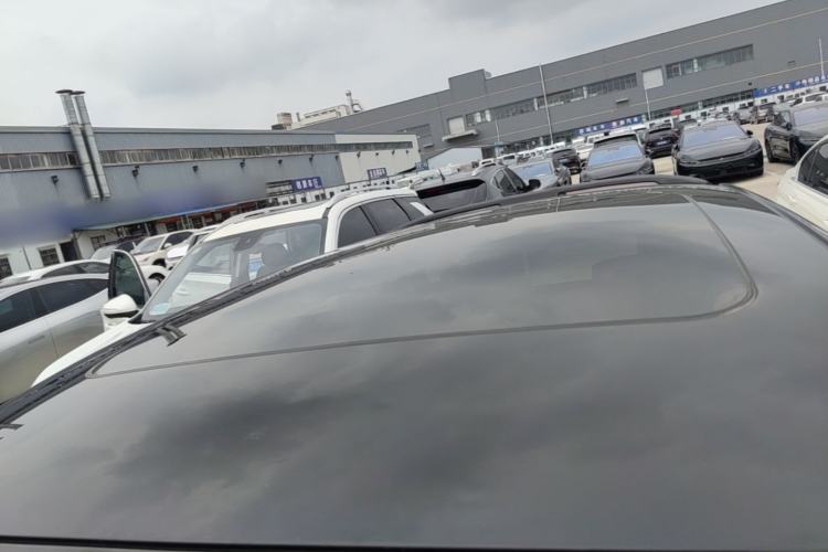 Used Leapmotor T03 2021 400 Luxury Edition Roof