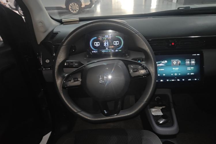 Used Leapmotor T03 2021 400 Lite Edition - Lithium-Ion Battery Steering Wheel