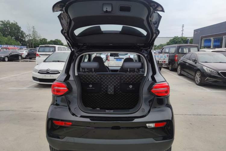 Used Leapmotor T03 2021 400 Luxury Edition Trunk