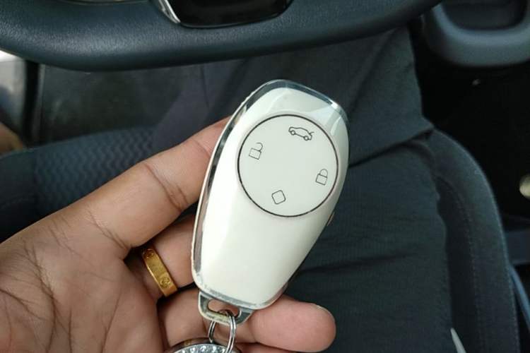 Used Leapmotor T03 2021 400 Lite Edition - Lithium-Ion Battery Vehicle Key