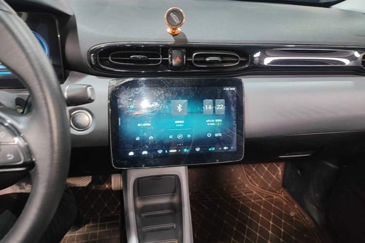Used Leapmotor T03 2021 400 Luxury Edition Audio And AC Panel