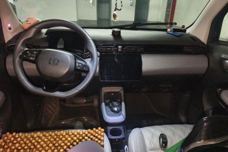 Used Leapmotor T03 2021 400 Luxury Edition Center Console