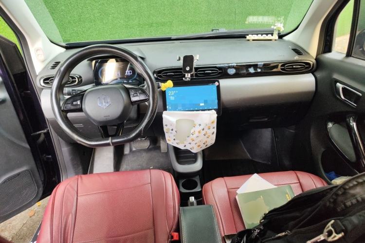 Used Leapmotor T03 2021 400 Lite Edition - Lithium-Ion Battery Center Console