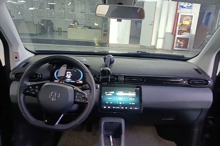 Used Leapmotor T03 2021 400 Luxury Edition Center Console