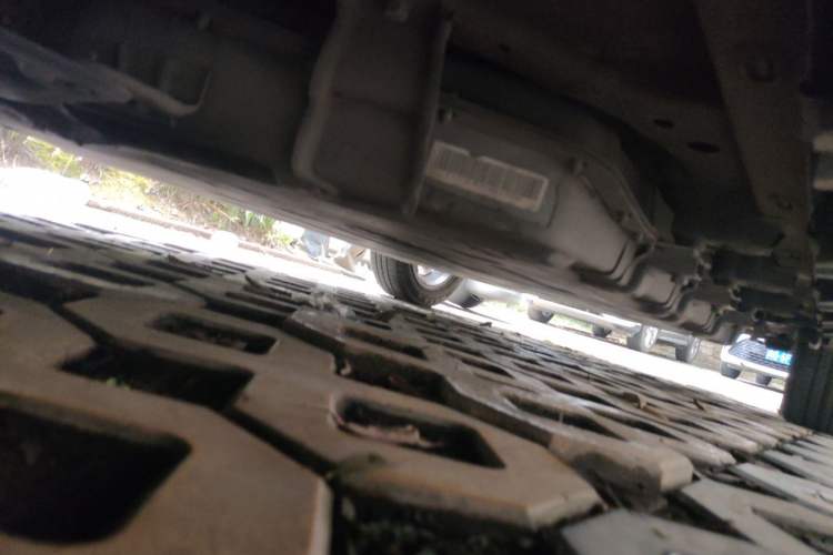 Used Leapmotor T03 2021 400 Comfort Edition Chassis Front Left