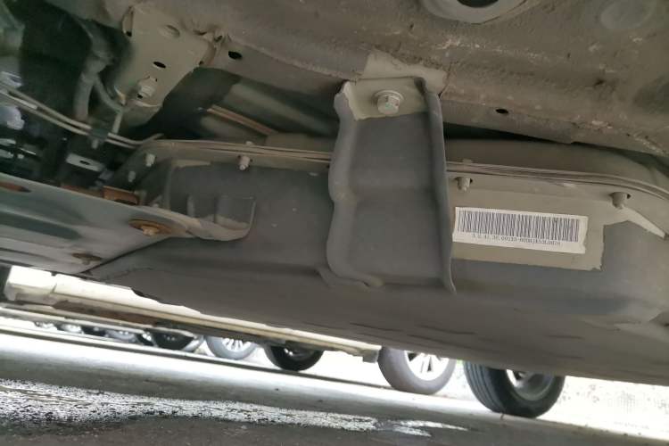 Used Leapmotor T03 2021 400 Comfort Edition Chassis Front Left