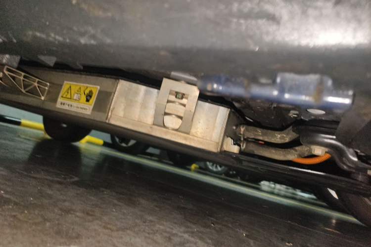 Used Leapmotor T03 2021 400 Luxury Edition Chassis Front Right