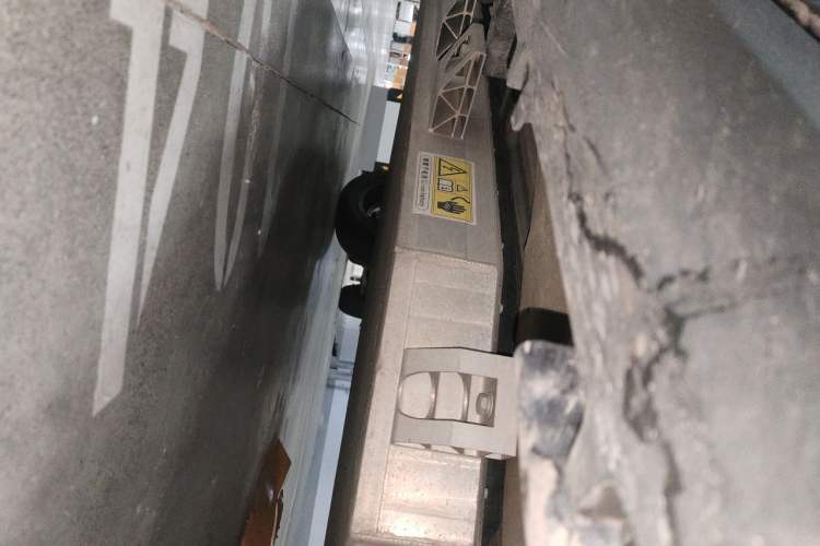 Used Leapmotor T03 2021 400 Lite Edition - Lithium-Ion Battery Chassis Front Right