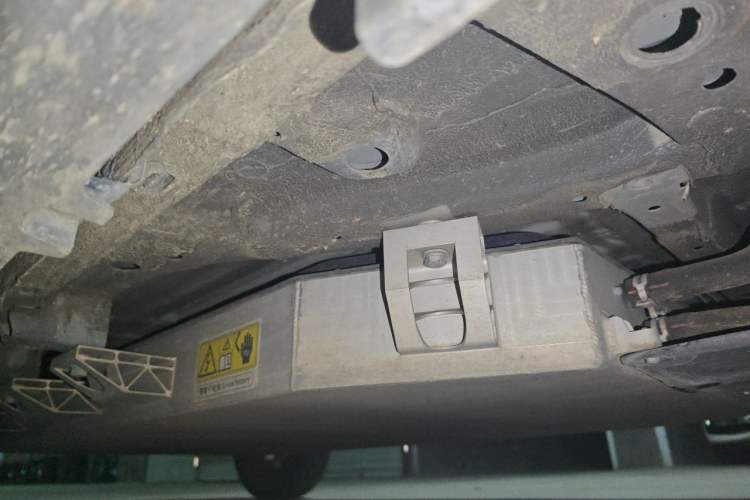 Used Leapmotor T03 2021 400 Lite Edition - Lithium-Ion Battery Chassis Front Right