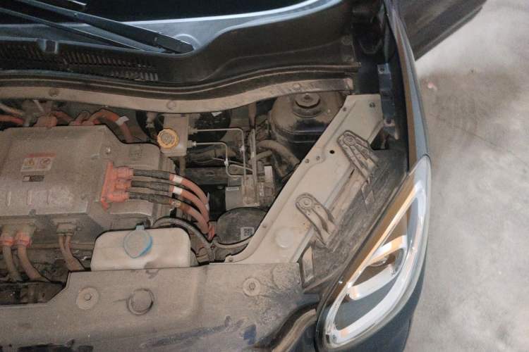 Used Leapmotor T03 2021 400 Lite Edition - Lithium-Ion Battery Engine Bay Left