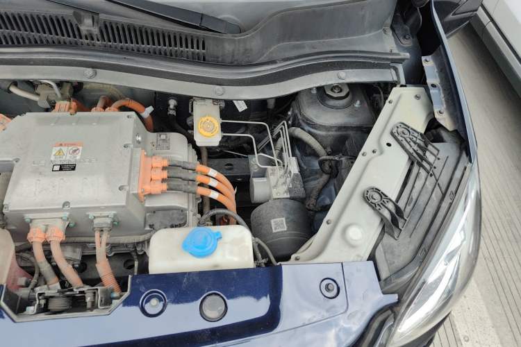 Used Leapmotor T03 2021 400 Micro-Sugar Version Engine Bay Left