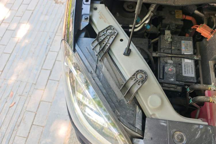 Used Leapmotor T03 2021 400 Lite Edition - Lithium-Ion Battery Engine Bay Right