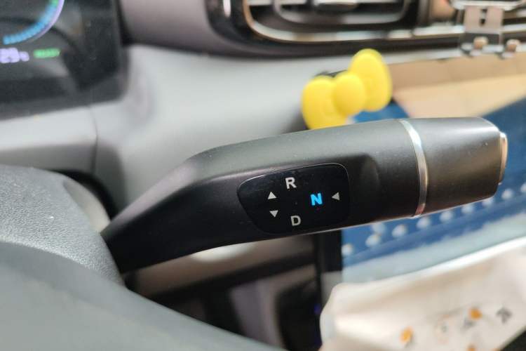 Used Leapmotor T03 2021 400 Lite Edition - Lithium-Ion Battery Gear Lever