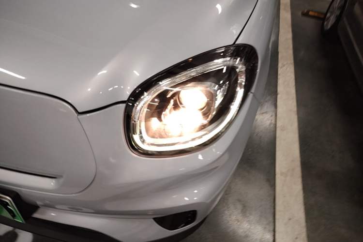 Used Leapmotor T03 2021 400 Luxury Pro Edition Left Front Headlight