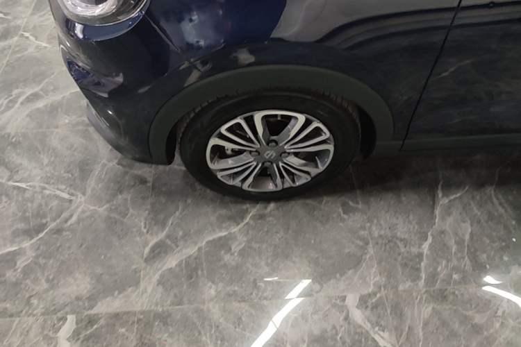 Used Leapmotor T03 2021 400 Luxury Edition Left Front Wheel Hub