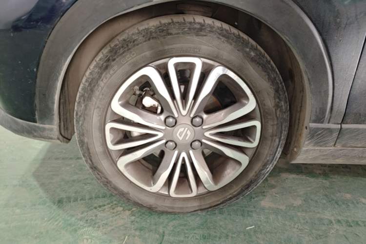 Used Leapmotor T03 2021 400 Comfort Edition Left Front Wheel Hub