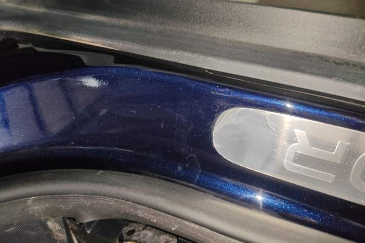 Used Leapmotor T03 2021 400 Luxury Edition Left Side Sill