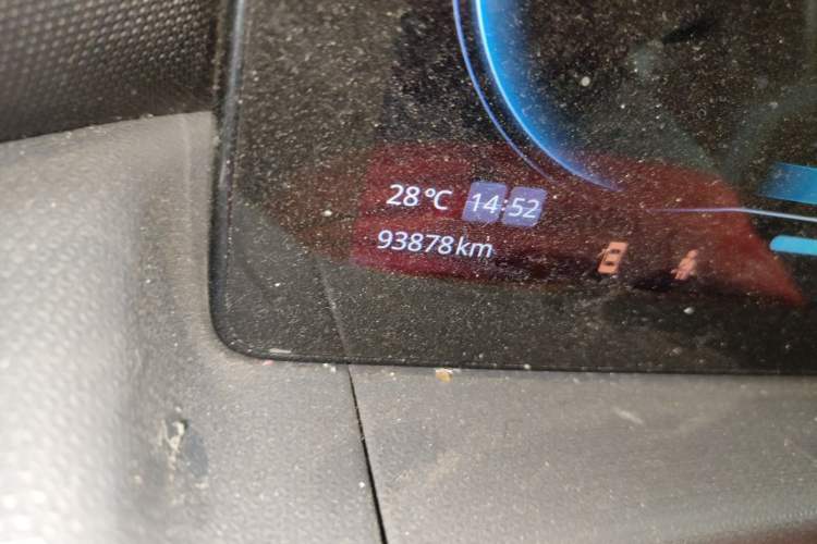 Used Leapmotor T03 2021 400 Comfort Edition Odometer Close Up
