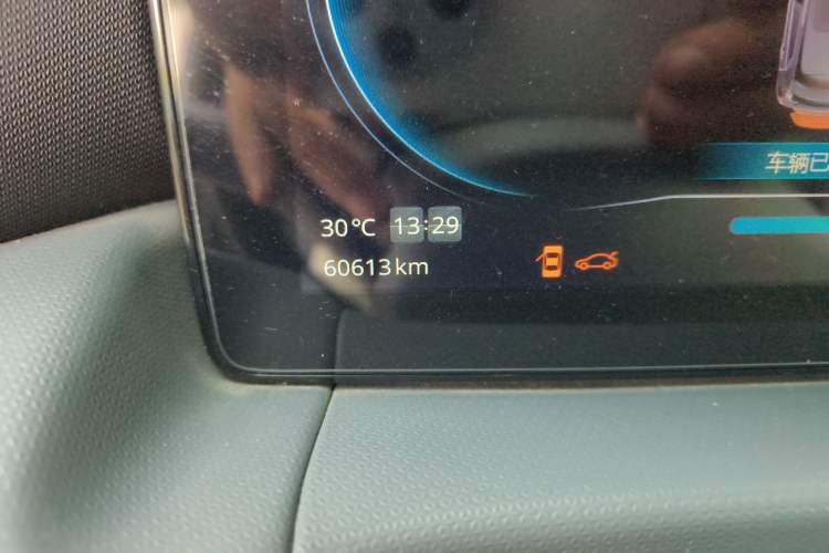 Used Leapmotor T03 2021 400 Comfort Edition Odometer Close Up