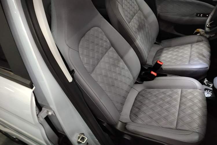 Used Leapmotor T03 2021 400 Luxury Pro Edition Right Front Seat