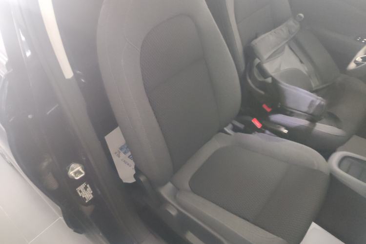 Used Leapmotor T03 2021 400 Lite Edition - Lithium-Ion Battery Right Front Seat