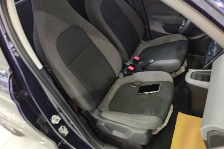 Used Leapmotor T03 2021 400 Lite Edition - Lithium-Ion Battery Right Front Seat