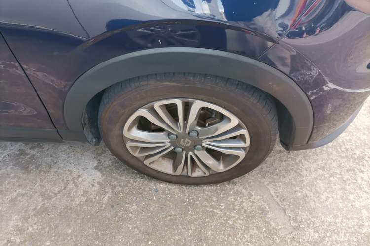 Used Leapmotor T03 2021 400 Comfort Edition Right Front Wheel Hub