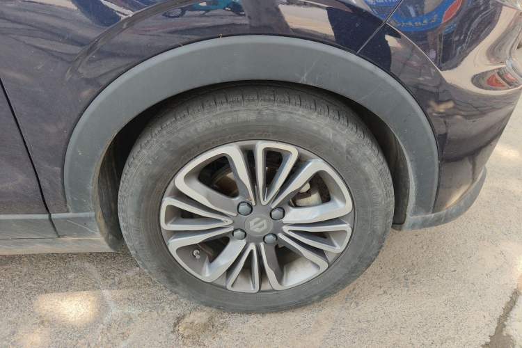 Used Leapmotor T03 2021 400 Comfort Edition Right Front Wheel Hub