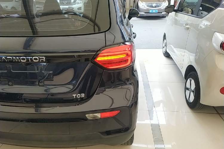Used Leapmotor T03 2021 400 Luxury Edition Right Rear Taillight