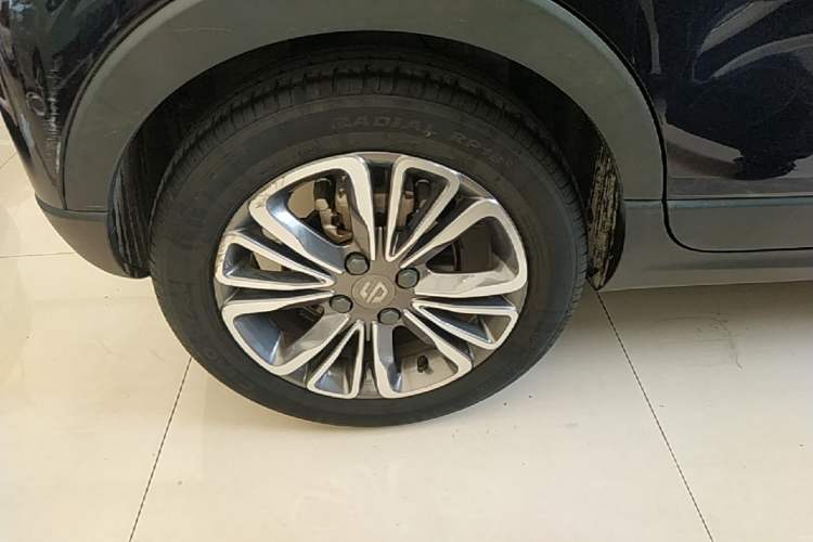 Used Leapmotor T03 2021 400 Luxury Edition Right Rear Wheel Hub