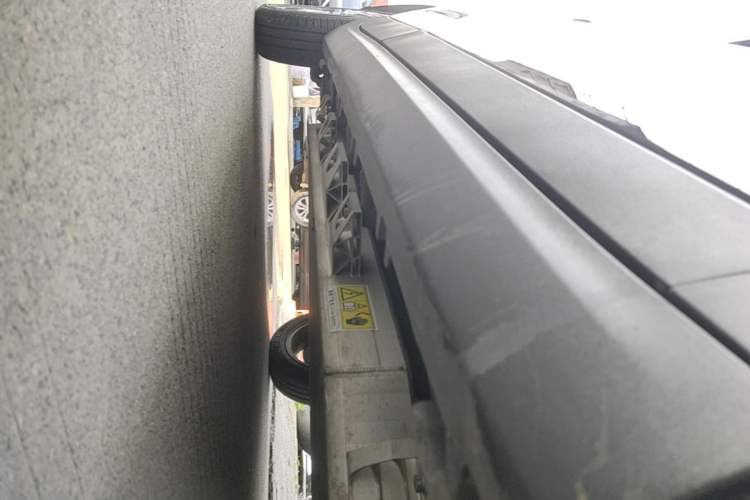 Used Leapmotor T03 2021 400 Luxury Edition Right Side Sill