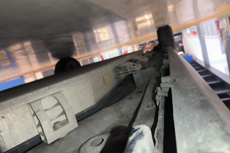 Used Leapmotor T03 2021 400 Luxury Edition Right Side Sill