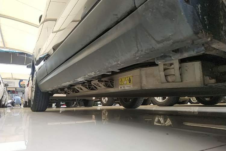 Used Leapmotor T03 2021 400 Luxury Edition Right Side Sill