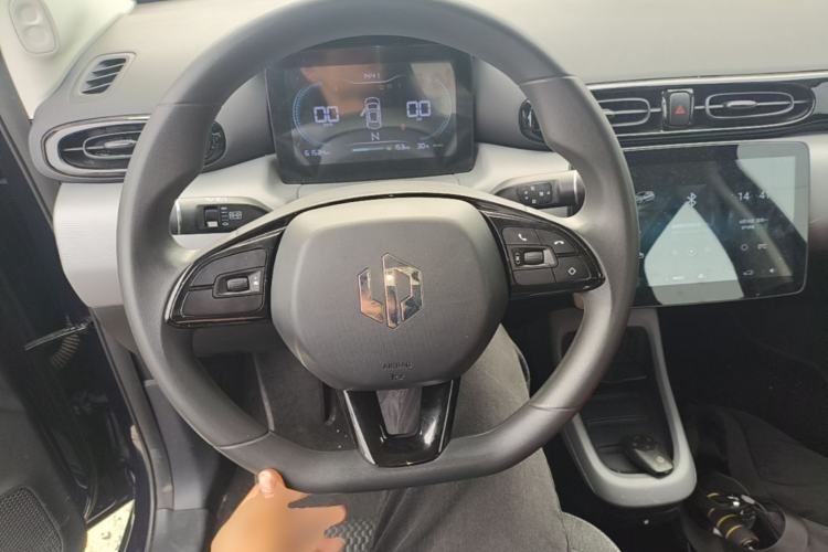 Used Leapmotor T03 2021 400 Lite Edition - Lithium-Ion Battery Steering Wheel