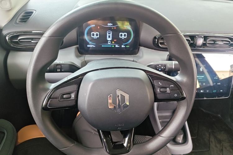 Used Leapmotor T03 2021 400 Lite Edition - Lithium-Ion Battery Steering Wheel