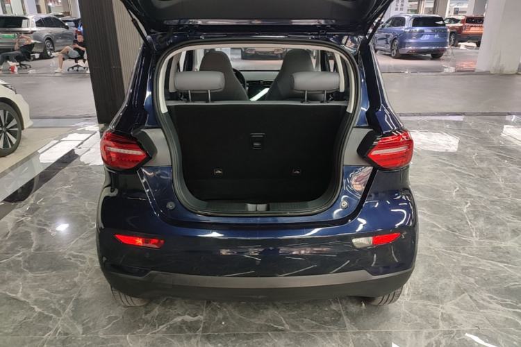 Used Leapmotor T03 2021 400 Luxury Edition Trunk