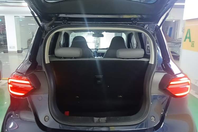 Used Leapmotor T03 2021 400 Luxury Edition Trunk