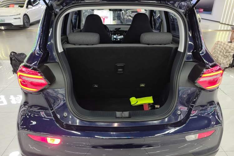 Used Leapmotor T03 2021 400 Lite Edition - Lithium-Ion Battery Trunk