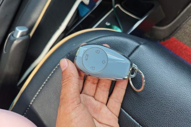 Used Leapmotor T03 2021 400 Lite Edition Lithium Iron Phosphate Vehicle Key
