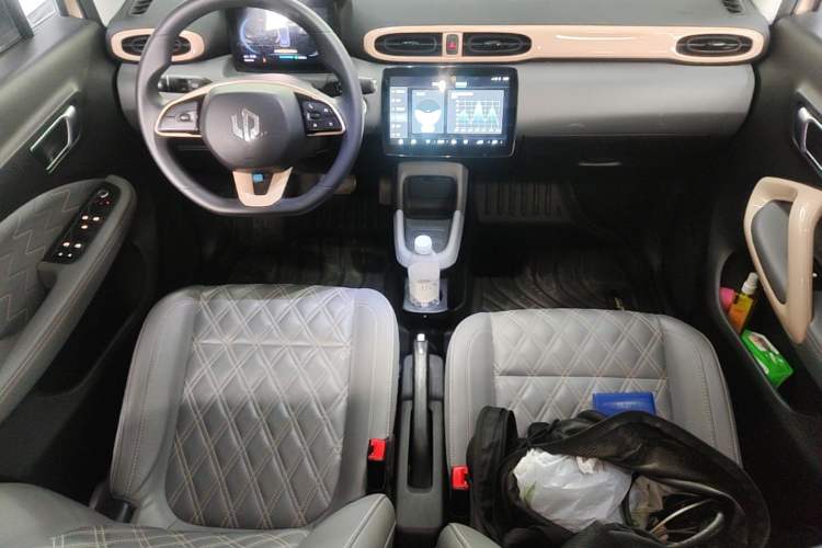 Used Leapmotor T03 2021 400 Comfort Edition Center Console