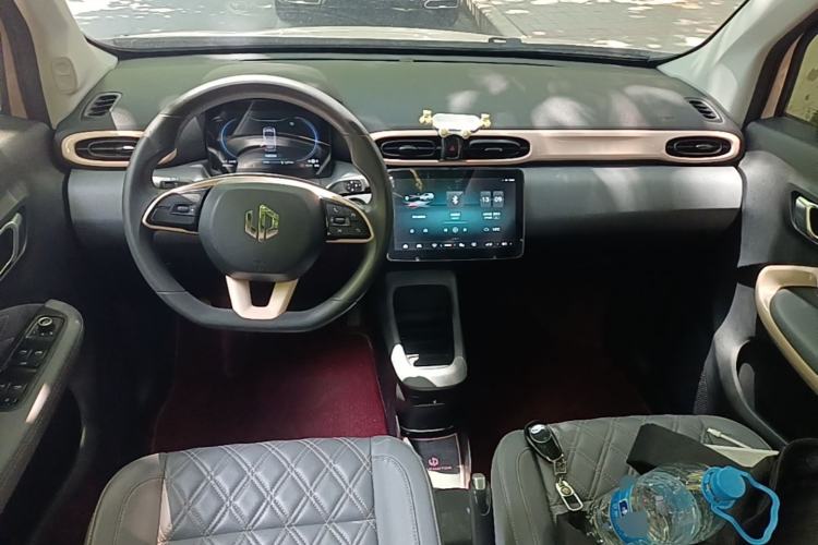 Used Leapmotor T03 2021 400 Comfort Edition Center Console