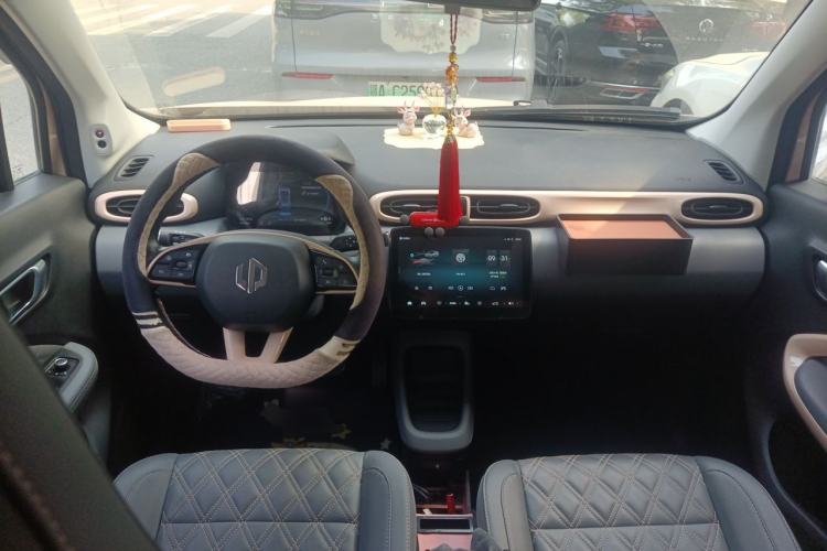 Used Leapmotor T03 2021 400 Luxury Edition Center Console