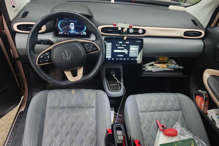 Used Leapmotor T03 2021 400 Luxury Edition Center Console