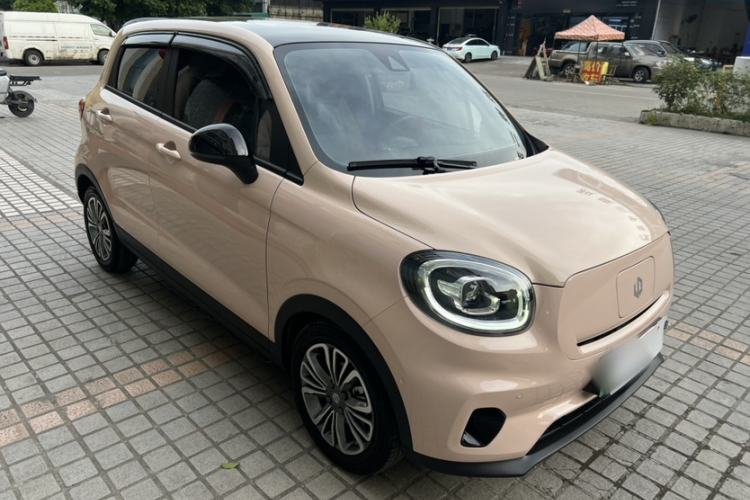 Used Leapmotor T03 2021 400 Luxury Pro Edition Exterior 8