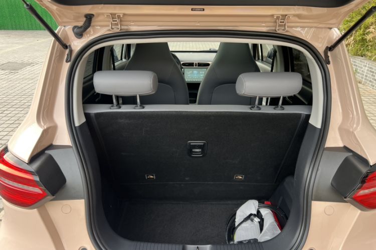 Used Leapmotor T03 2021 400 Luxury Pro Edition Trunk