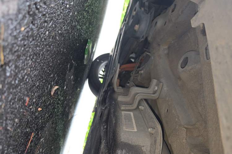 Used Leapmotor T03 2021 400 Comfort Edition Chassis Front Left